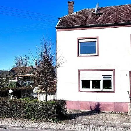 Weidentriesch Lägenhet